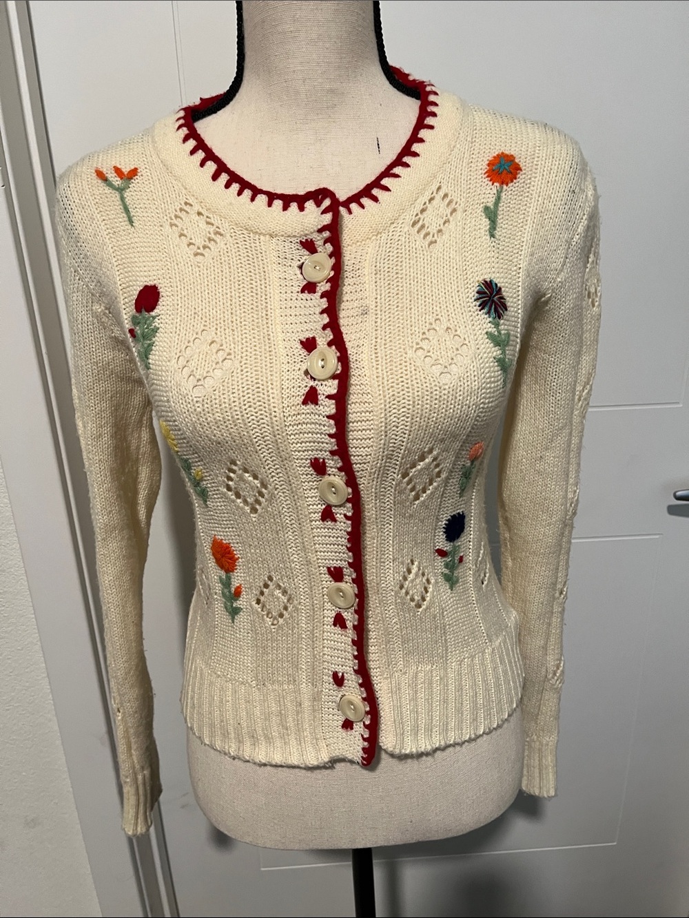 Vintage Embroidered Floral Feminine Button Cardigan Sweater Cottagecore Girlcore